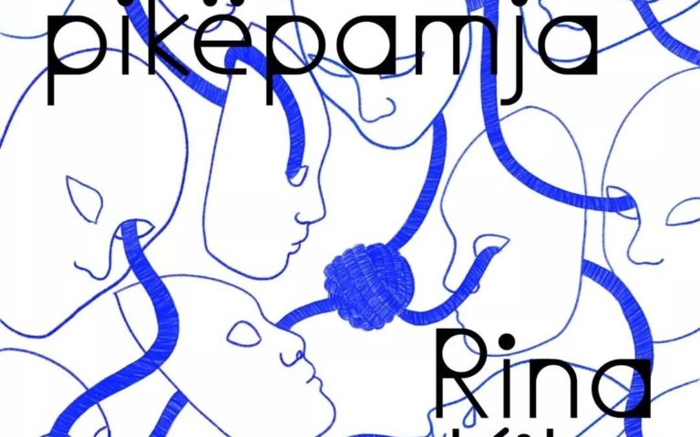 Rina Kika folëse në Shkollën për Mendim dhe Shkrim Kritik